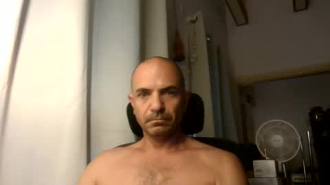 Snapshot of emmagold123 chatting on 06/21/26, 03:20 Ariel online show from 06/21/26, 03:20