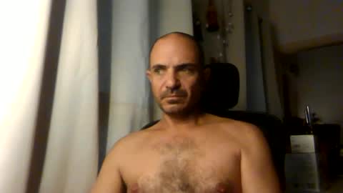 Snapshot of emmagold123 chatting on 06/25/26, 03:17 Ariel online show from 06/25/26, 03:17