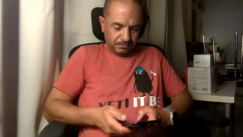 Snapshot of emmagold123 chatting on 06/27/26, 08:03 Ariel online show from 06/27/26, 08:03