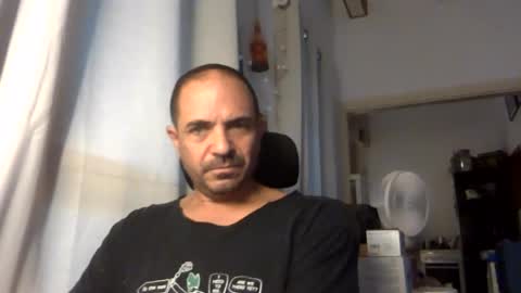 Snapshot of emmagold123 chatting on 07/21/26, 03:53 Ariel online show from 07/21/26, 03:53