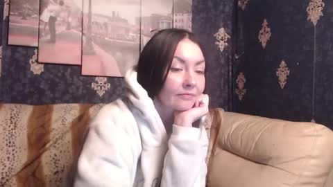 EmmaGoldX online show from 01/22/25, 05:17