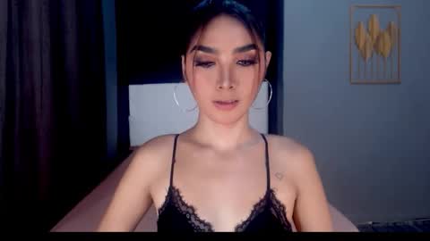 Emma online show from 06/02/26, 01:29