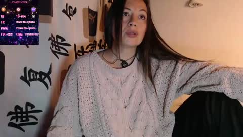 Snapshot of emmahenderson chatting on 06/04/26, 10:21 Andrea online show from 06/04/26, 10:21