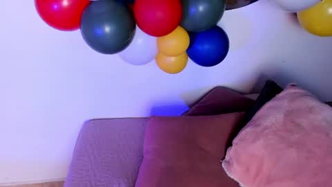 Emma online show from 07/13/26, 01:03