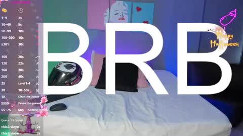 Snapshot of emmasmith06 chatting on 10/30/25, 06:30 Emma online show from 10/30/25, 06:30