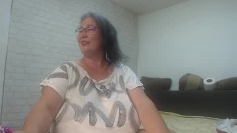 Snapshot of emmasquirt69 chatting on 06/07/26, 08:45 emmasquirt69 online show from 06/07/26, 08:45