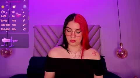 Emma online show from 09/09/25, 01:49