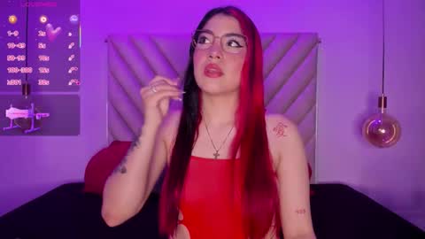 Emma online show from 10/28/25, 02:48