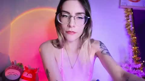 RH-NEGATIVE GREEN-EYED BAELIEN online show from 02/25/25, 10:15