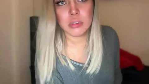 YourDreamGirl Emma  online show from 03/30/26, 04:41