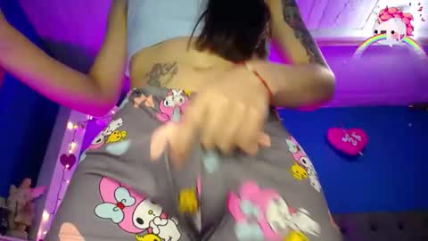 Snapshot of emmaxx7 chatting on 01/09/25, 10:31 Emma online show from 01/09/25, 10:31