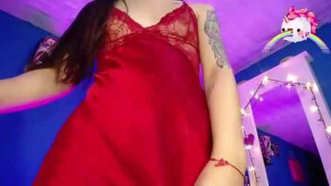 Snapshot of emmaxx7 chatting on 03/09/25, 10:30 Emma online show from 03/09/25, 10:30