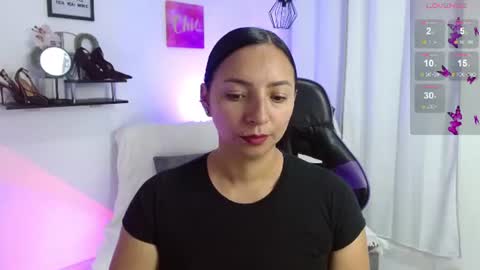 Emmi Cam online show from 07/01/26, 01:02