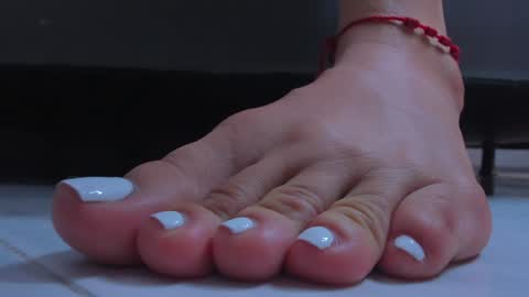 Emmi online show from 12/13/24, 07:21