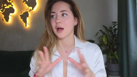 Miss Emmi online show from 02/27/26, 10:04