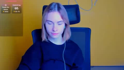 Emmi online show from 03/02/26, 07:15