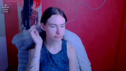 Snapshot of emmi_rossum chatting on 06/30/26, 05:30 Emmi online show from 06/30/26, 05:30