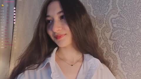 Snapshot of emmicanfly chatting on 11/30/25, 11:25 Emmi online show from 11/30/25, 11:25