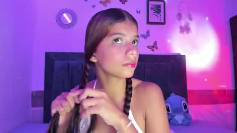 Emmie online show from 04/18/26, 11:27