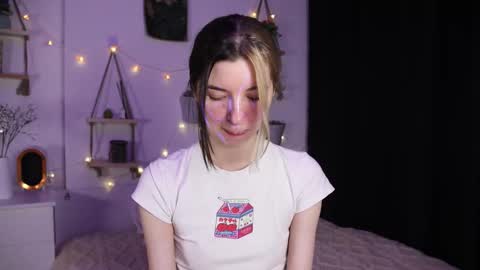 emmie_everly online show from 10/23/25, 07:23