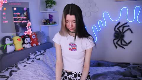 emmie_everly online show from 02/27/26, 10:59