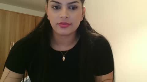 Snapshot of emmie_xxx chatting on 12/03/24, 03:11 emmie online show from 12/03/24, 03:11