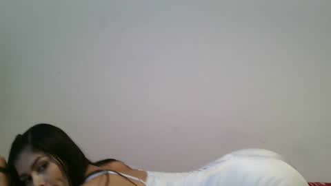 Snapshot of emmie_xxx chatting on 12/06/24, 02:49 emmie online show from 12/06/24, 02:49