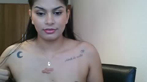Snapshot of emmie_xxx chatting on 12/07/24, 09:39 emmie online show from 12/07/24, 09:39