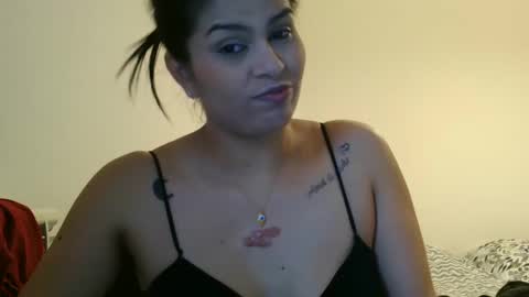 Snapshot of emmie_xxx chatting on 12/11/24, 08:26 emmie online show from 12/11/24, 08:26
