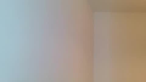 Snapshot of emmie_xxx chatting on 12/16/24, 07:48 emmie online show from 12/16/24, 07:48