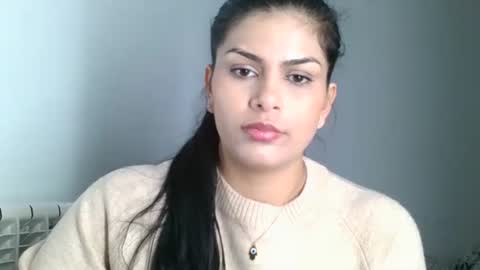 Snapshot of emmie_xxx chatting on 01/24/25, 12:52 emmie online show from 01/24/25, 12:52