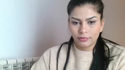 Snapshot of emmie_xxx chatting on 02/20/25, 08:28 emmie online show from 02/20/25, 08:28
