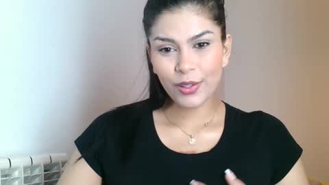 Snapshot of emmie_xxx chatting on 02/26/25, 08:26 emmie online show from 02/26/25, 08:26