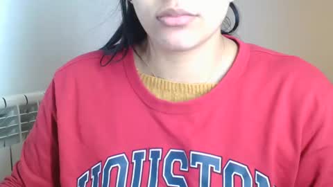 Snapshot of emmie_xxx chatting on 03/03/25, 08:27 emmie online show from 03/03/25, 08:27