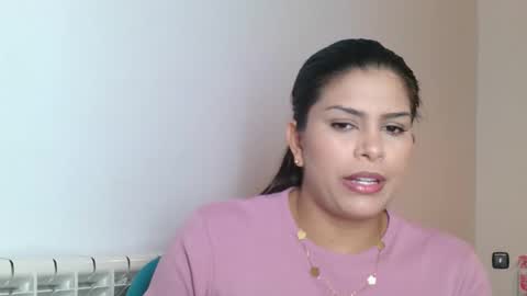 Snapshot of emmie_xxx chatting on 09/15/25, 08:03 emmie online show from 09/15/25, 08:03