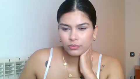 Snapshot of emmie_xxx chatting on 09/25/25, 08:07 emmie online show from 09/25/25, 08:07