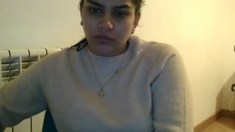 Snapshot of emmie_xxx chatting on 10/17/25, 07:11 emmie online show from 10/17/25, 07:11