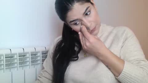 Snapshot of emmie_xxx chatting on 11/14/25, 09:19 emmie online show from 11/14/25, 09:19