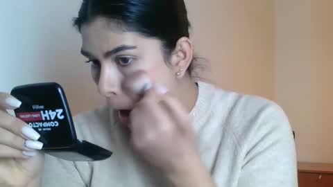 Snapshot of emmie_xxx chatting on 11/26/25, 09:10 emmie online show from 11/26/25, 09:10