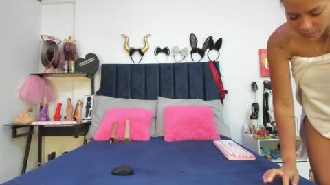          online show from 03/27/26, 12:16