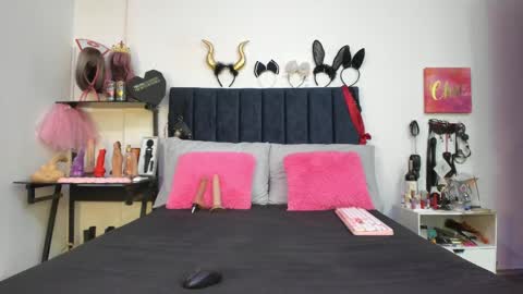          online show from 04/14/26, 12:11