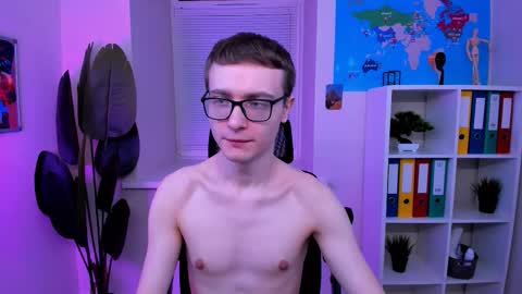 Snapshot of emmit_barker chatting on 03/10/26, 10:20 Emmit online show from 03/10/26, 10:20