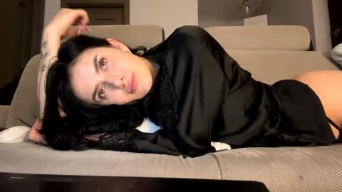 Snapshot of emmma_lovel chatting on 01/28/25, 11:50 EmmaLovel online show from 01/28/25, 11:50