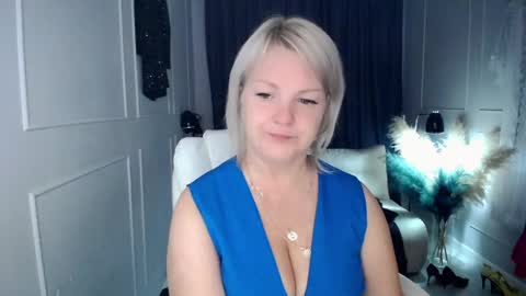 Snapshot of emmmam chatting on 05/08/26, 02:17 emmmam online show from 05/08/26, 02:17