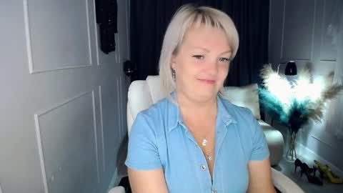 Snapshot of emmmam chatting on 05/23/26, 03:12 emmmam online show from 05/23/26, 03:12