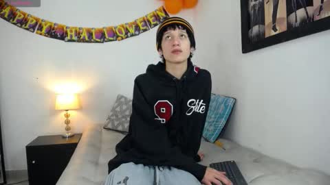 SERGIO online show from 10/20/25, 02:34