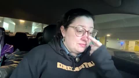 Snapshot of emmthaluscious chatting on 01/04/25, 08:48 emmthaluscious online show from 01/04/25, 08:48