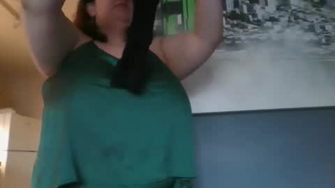 Snapshot of emmthaluscious chatting on 01/28/25, 01:05 emmthaluscious online show from 01/28/25, 01:05