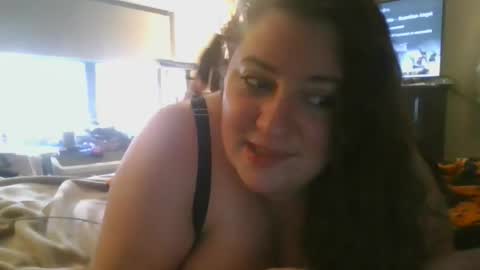 Snapshot of emmthaluscious chatting on 02/20/26, 03:01 emmthaluscious online show from 02/20/26, 03:01