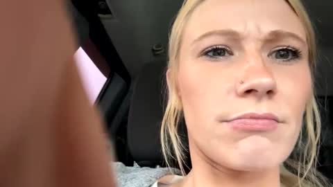 Snapshot of emmwarr1514 chatting on 03/07/25, 07:05 emmwarr1514 online show from 03/07/25, 07:05